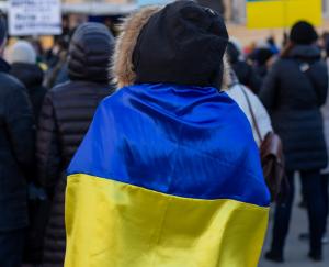 Wojna na Ukrainie - konsumenci nie mówią nie reklamie, ale doceniają działania pomocowe marek